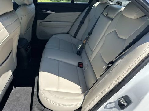 Used 2023 Cadillac CT4 Luxury w/ Cold Weather Package AWD/4WD image 11