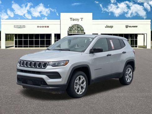 New 2025 Jeep Compass Sport image 3