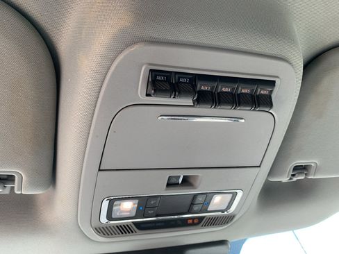 Used 2023 Ford F550 4x4 Crew Cab Super Duty image 24