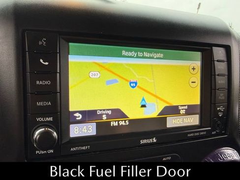 Used 2014 Jeep Wrangler Unlimited Rubicon image 27