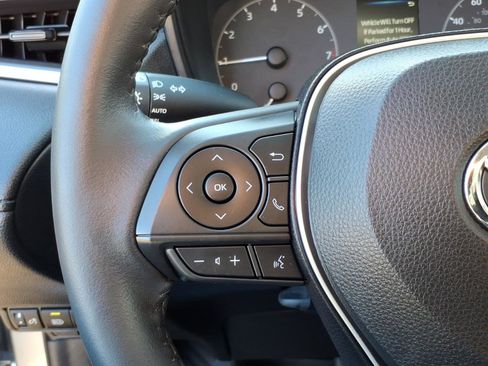 Used 2023 Toyota Corolla Cross LE image 18