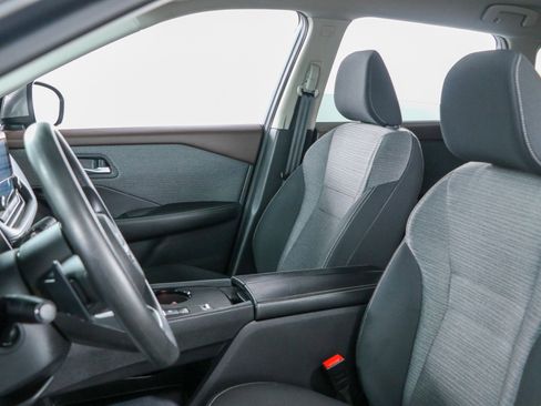 Used 2022 Nissan Rogue SV FWD image 20
