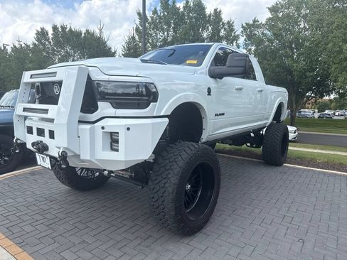 Used 2023 RAM 3500 Limited AWD/4WD image 1