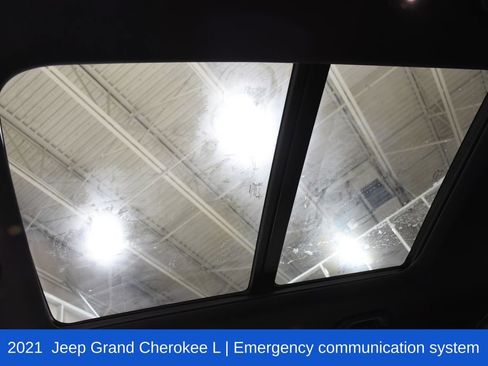 Used 2021 Jeep Grand Cherokee L Overland w/ Advanced Protech Group III image 24