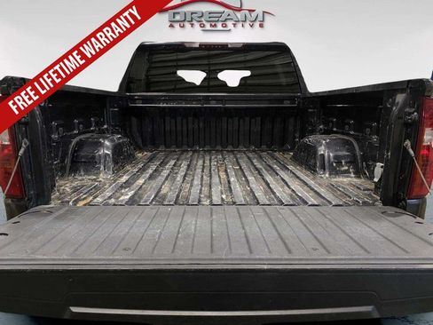 Used 2024 Chevrolet Silverado 1500 LT w/ Z71 Off-Road Package AWD/4WD image 35