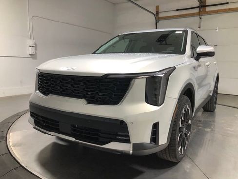 New 2026 Kia Sorento EX AWD/4WD image 3