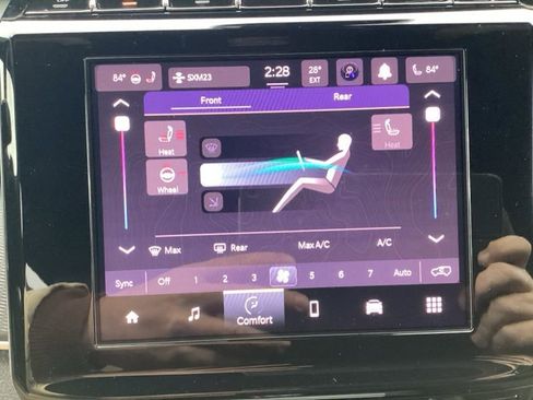 New 2025 Jeep Grand Cherokee L Altitude AWD/4WD image 50