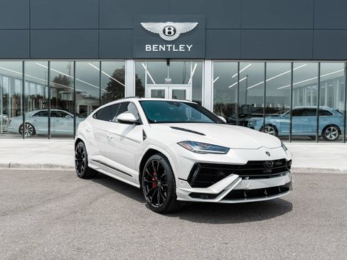 Used 2023 Lamborghini Urus S AWD/4WD image 17