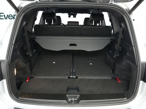 Used 2023 Mercedes-Benz EQB 350 4MATIC SUV image 8