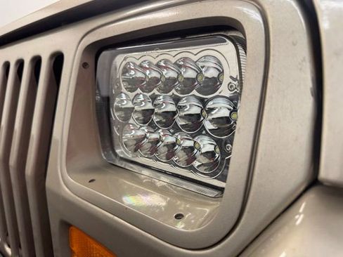 Used 1994 Jeep Wrangler Sahara AWD/4WD image 22