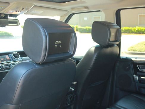 Used 2015 Land Rover LR4 HSE LUX AWD/4WD image 24