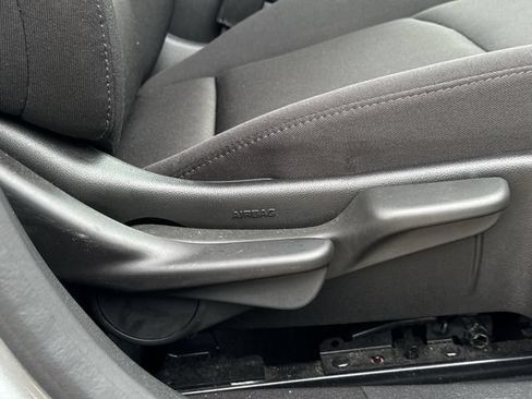 Used 2024 Chevrolet Malibu LT FWD image 29