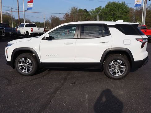 New 2026 Chevrolet Equinox LT AWD/4WD image 23