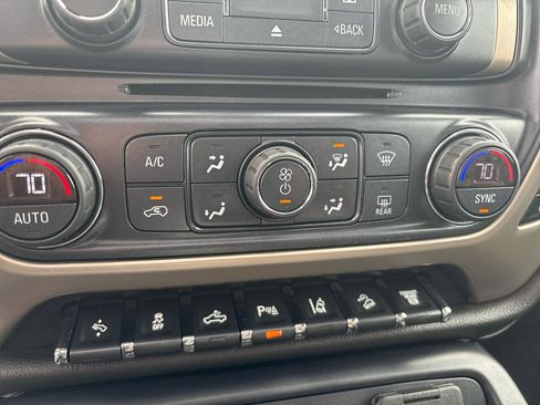 Used 2018 GMC Sierra 2500 Denali w/ Duramax Plus Package image 17