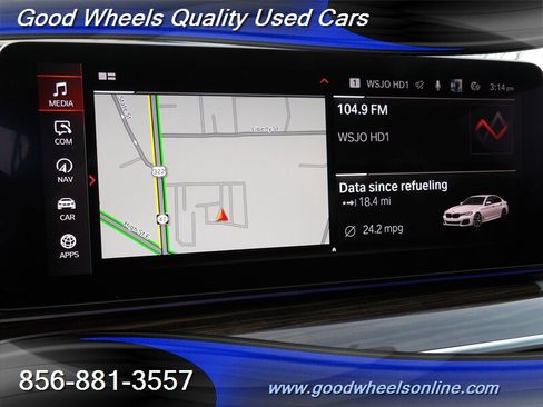 Used 2022 BMW 540i xDrive w/ M Sport Package image 18