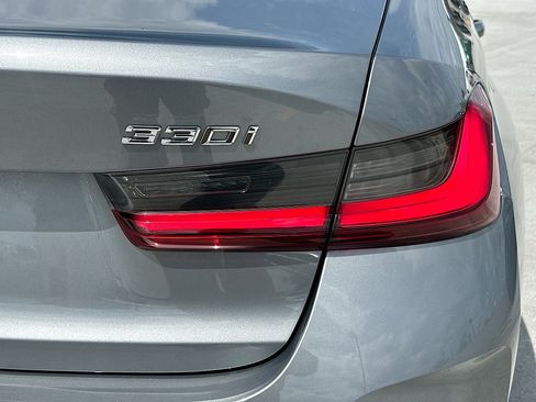 Certified 2024 BMW 330i Sedan w/ Premium Package RWD image 32