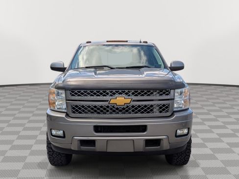 Used 2013 Chevrolet Silverado 2500 LT w/ Z71 Appearance Package AWD/4WD image 8
