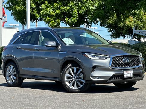 Used 2022 INFINITI QX50 Luxe w/ Cargo Package AWD/4WD image 2