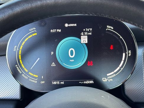 Used 2024 MINI Cooper SE image 19