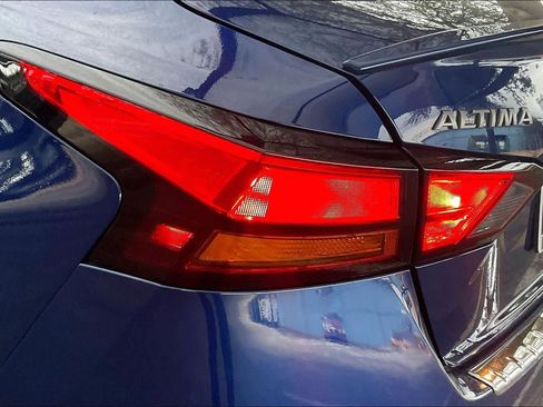 Used 2023 Nissan Altima 2.5 SR image 28