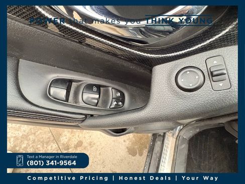 Used 2016 Nissan Rogue SL image 22