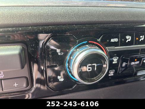 Used 2022 GMC Sierra 1500 Elevation w/ Elevation Premium Package AWD/4WD image 14