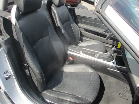 Used 2005 BMW Z4 3.0i image 8