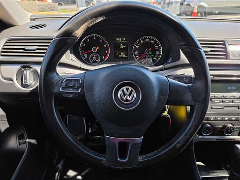 Used 2015 Volkswagen Passat 1.8T FWD image 13