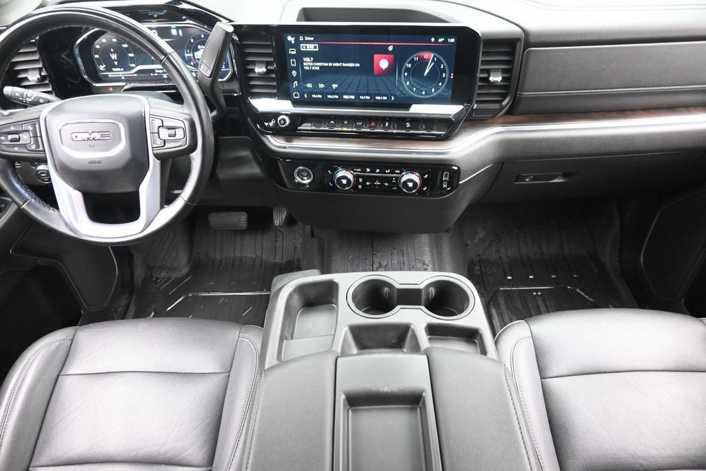 Used 2023 GMC Sierra 1500 SLT AWD/4WD image 15