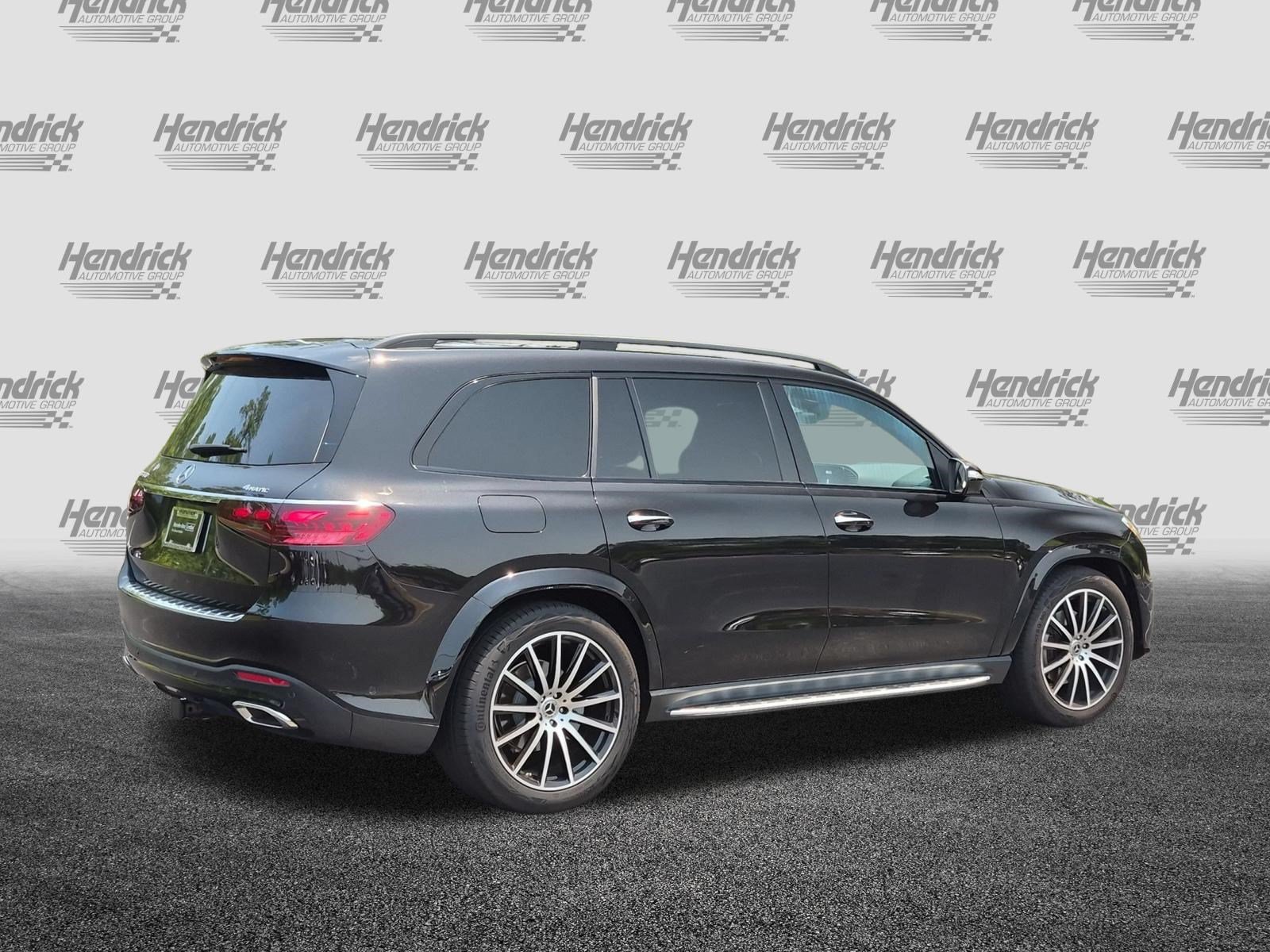 Used 2026 Mercedes-Benz GLS 450 4MATIC image 10