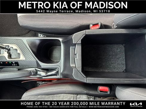 Used 2015 Toyota RAV4 XLE AWD/4WD image 27