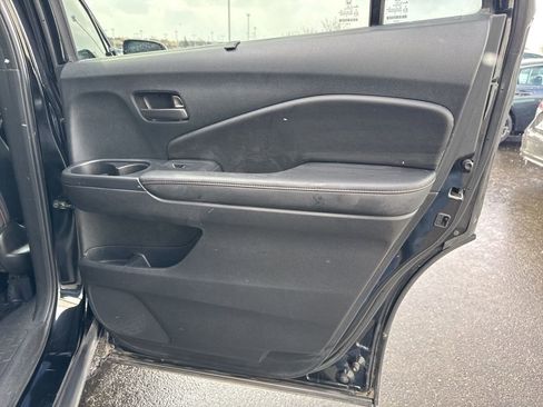 Certified 2022 Honda Passport TrailSport image 37