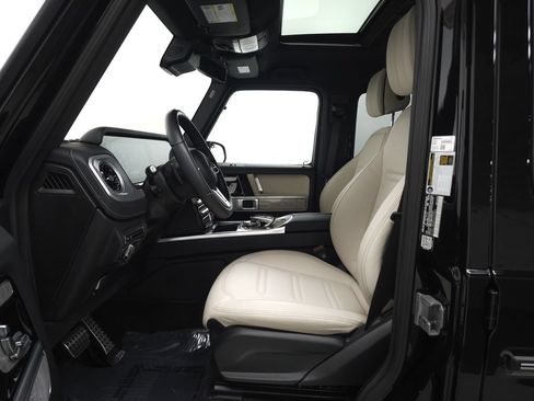 Certified 2023 Mercedes-Benz G 550 image 8