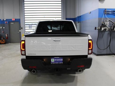 New 2026 Honda Ridgeline RTL image 11
