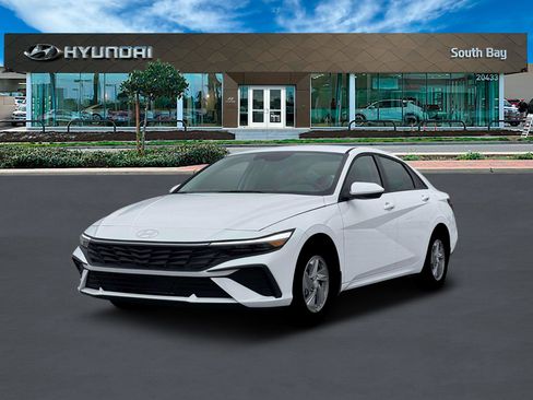 New 2026 Hyundai Elantra SE image 1