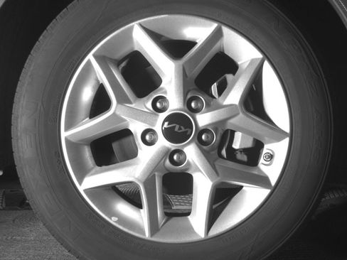 Used 2025 Kia Soul LX w/ LX Technology Package FWD image 20