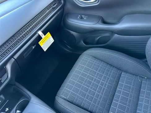 New 2026 Honda HR-V LX image 26