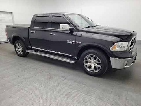 Used 2017 RAM 1500 Limited image 11
