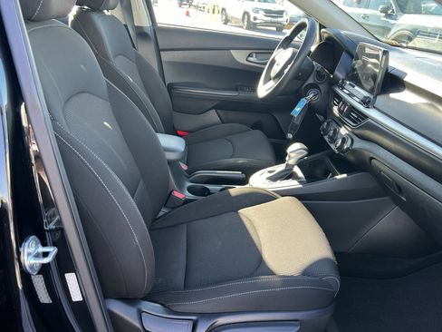 Certified 2021 Kia Forte LXS image 14