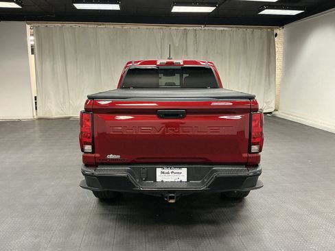 Used 2024 Chevrolet Colorado Trail Boss w/ LPO, Dark Essentials Package AWD/4WD image 4