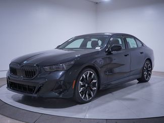 New 2026 BMW 550e xDrive w/ Premium Package video 1