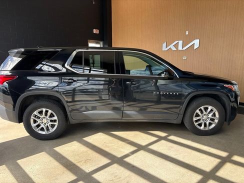 Used 2020 Chevrolet Traverse LS w/ LPO, Floor Liner Package AWD/4WD image 15