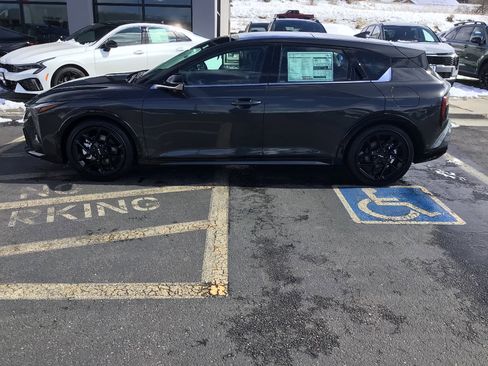 New 2026 Kia K4 GT-Line Turbo image 3