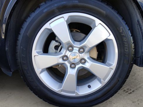 Used 2015 Chevrolet Captiva Sport LTZ image 14