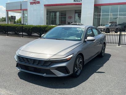 Certified 2025 Hyundai Elantra Limited