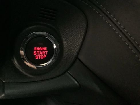 Used 2025 Subaru Outback Premium image 17