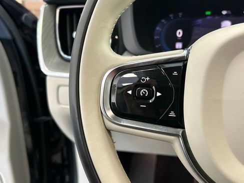 Certified 2023 Volvo XC60 B5 Plus w/ Climate Package image 13