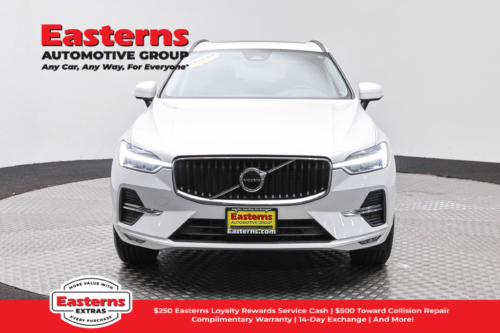 Used 2022 Volvo XC60 B5 Momentum AWD/4WD image 3