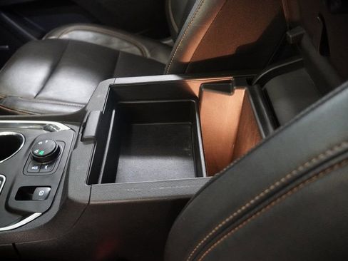 Used 2019 Chevrolet Traverse Premier w/ Redline Edition image 25