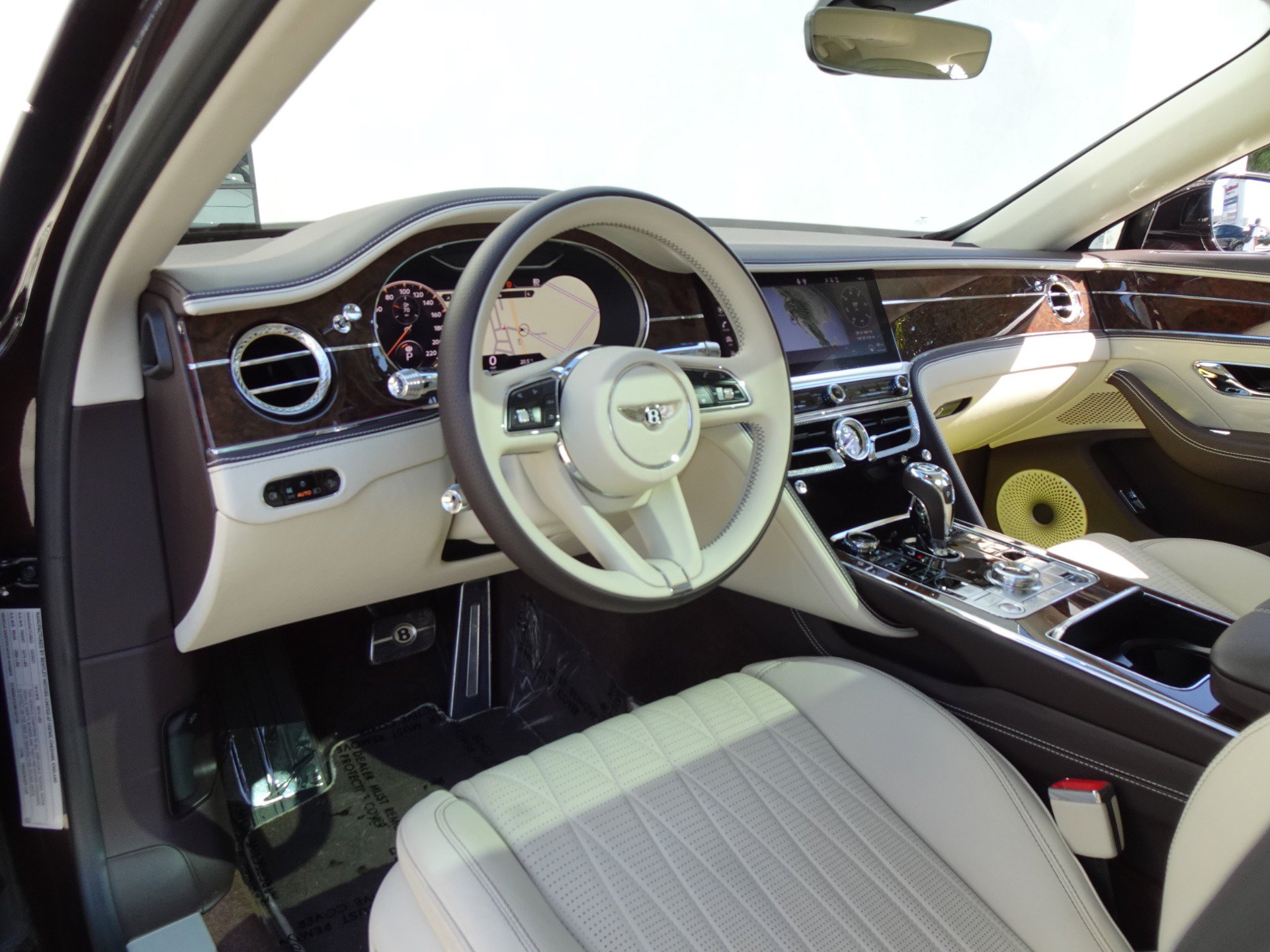 Used 2021 Bentley Flying Spur W12 AWD/4WD image 12